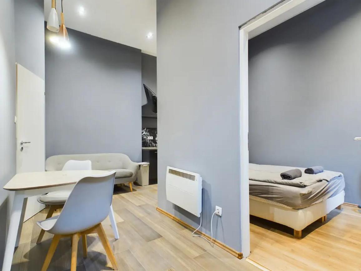 Apartment Cosy Gray In Heart Of Budapest